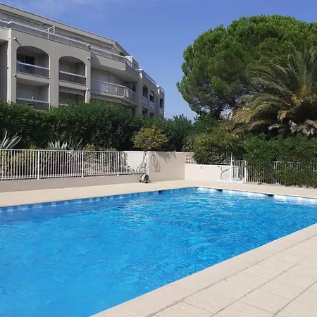 T2 Bord De Mer Avec Jardin Et Piscine Saint Aygulf Exterior foto