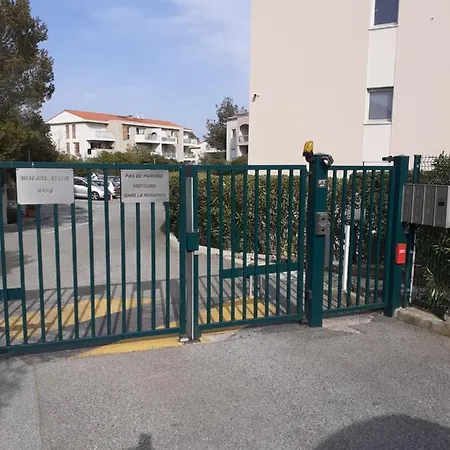 T2 Bord De Mer Avec Jardin Et Piscine Saint Aygulf Exterior foto
