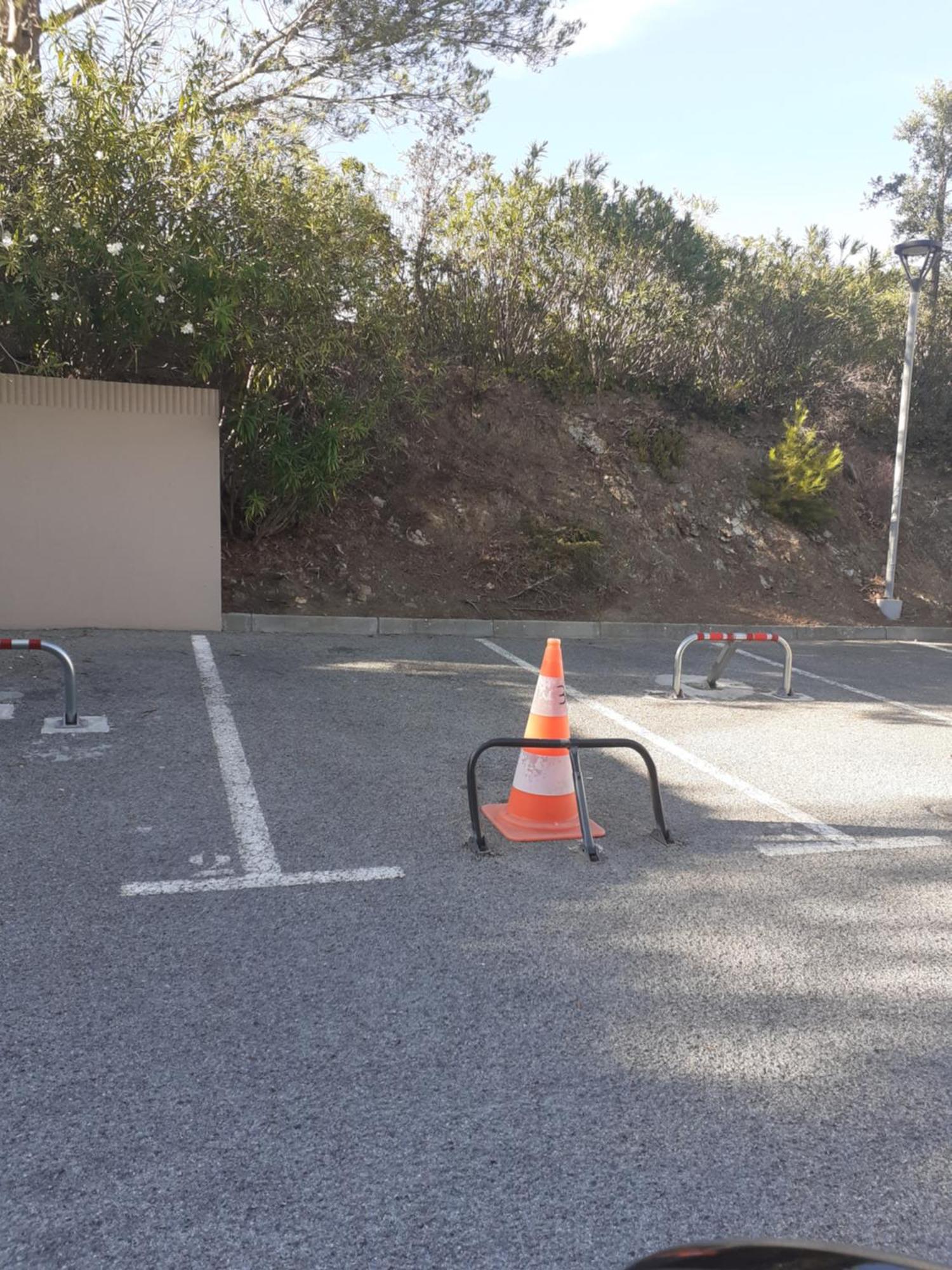 T2 Bord De Avec Jardin Et Piscine * Saint Aygulf